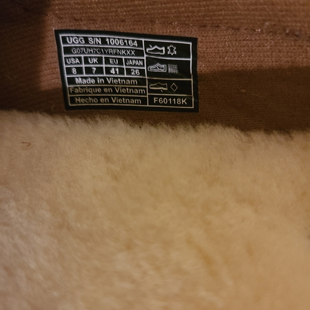 SOLD!!!!UGG Men's Boylan Tassel Loafers - Picture 10 of 11